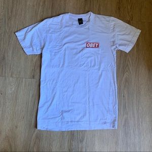 WHITE OBEY T SHIRT